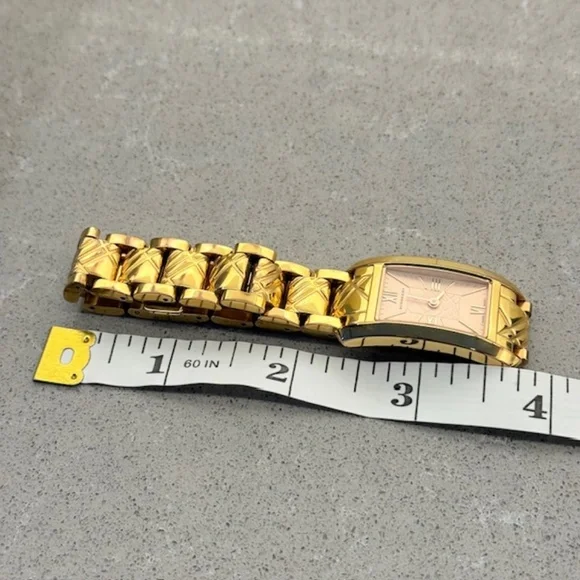 Burberry Women's Class Stainless Steel Silver Rose Gold Tone Quartz Movement EUC - Picture 14 of 16